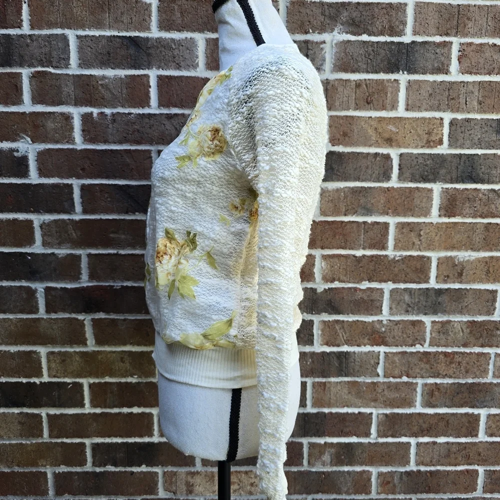 Forever 21 White Yellow Floral Textured Zip Cardigan Sweater Women’s Size XS